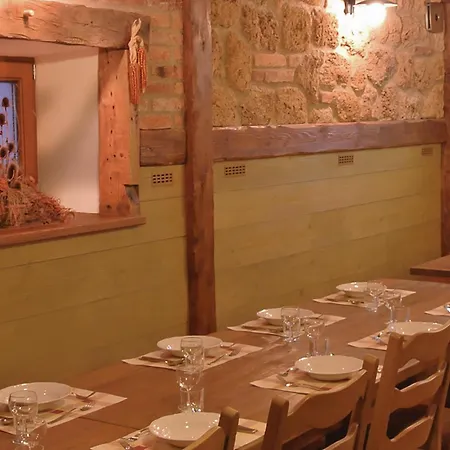 4 Bedroom Lovely In Kostel Holiday home *